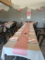 Gite Fays Jura  - Salle de reception pr&eacute;par&eacute;e pour un anniversaire de 107 personnes
